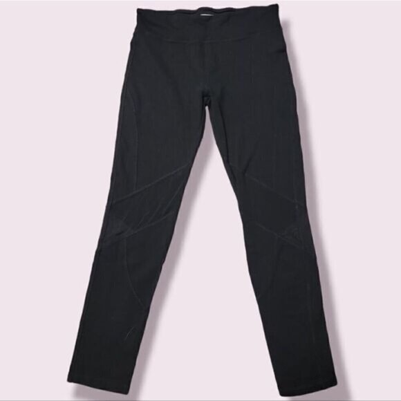 𝅺Elite Active Wear Black Leggins with Mesh Cooling, Size Medium - Picture 1 of 6